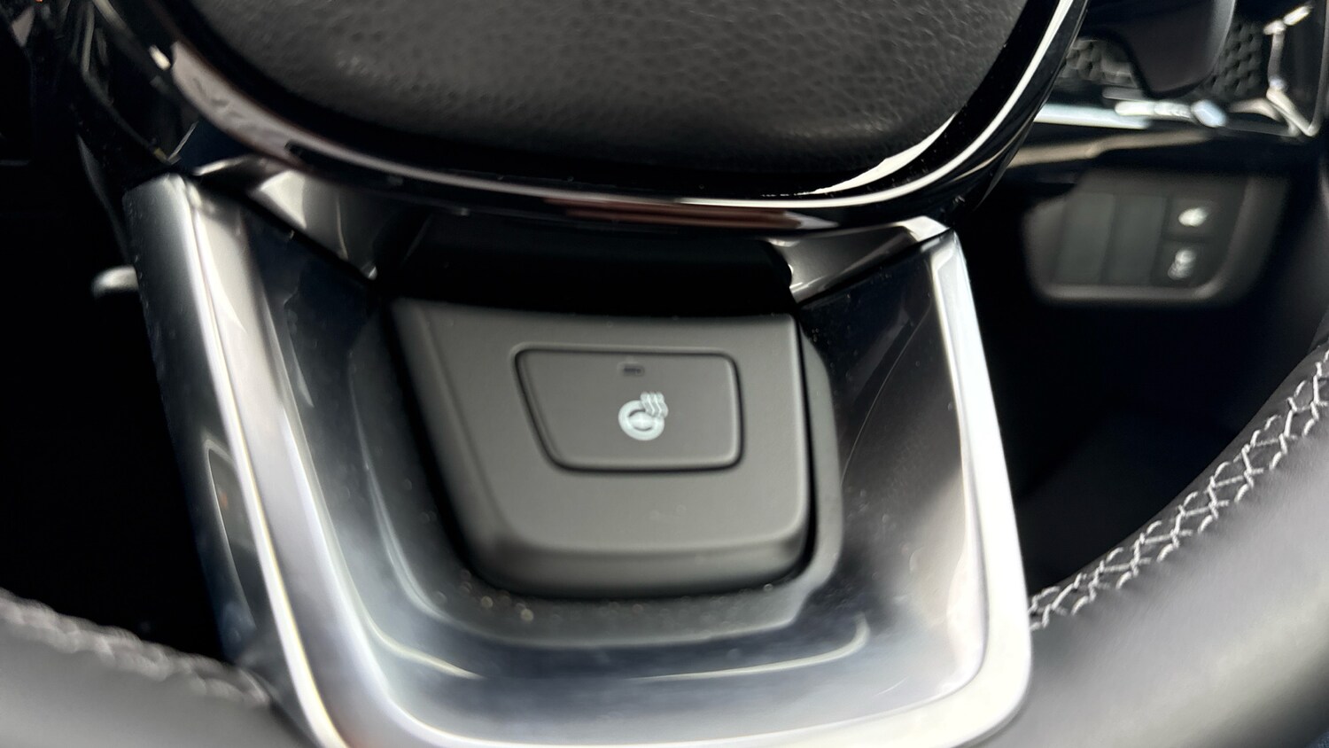 Used Honda CR-V 2025 for sale - 76131111: Photo 21