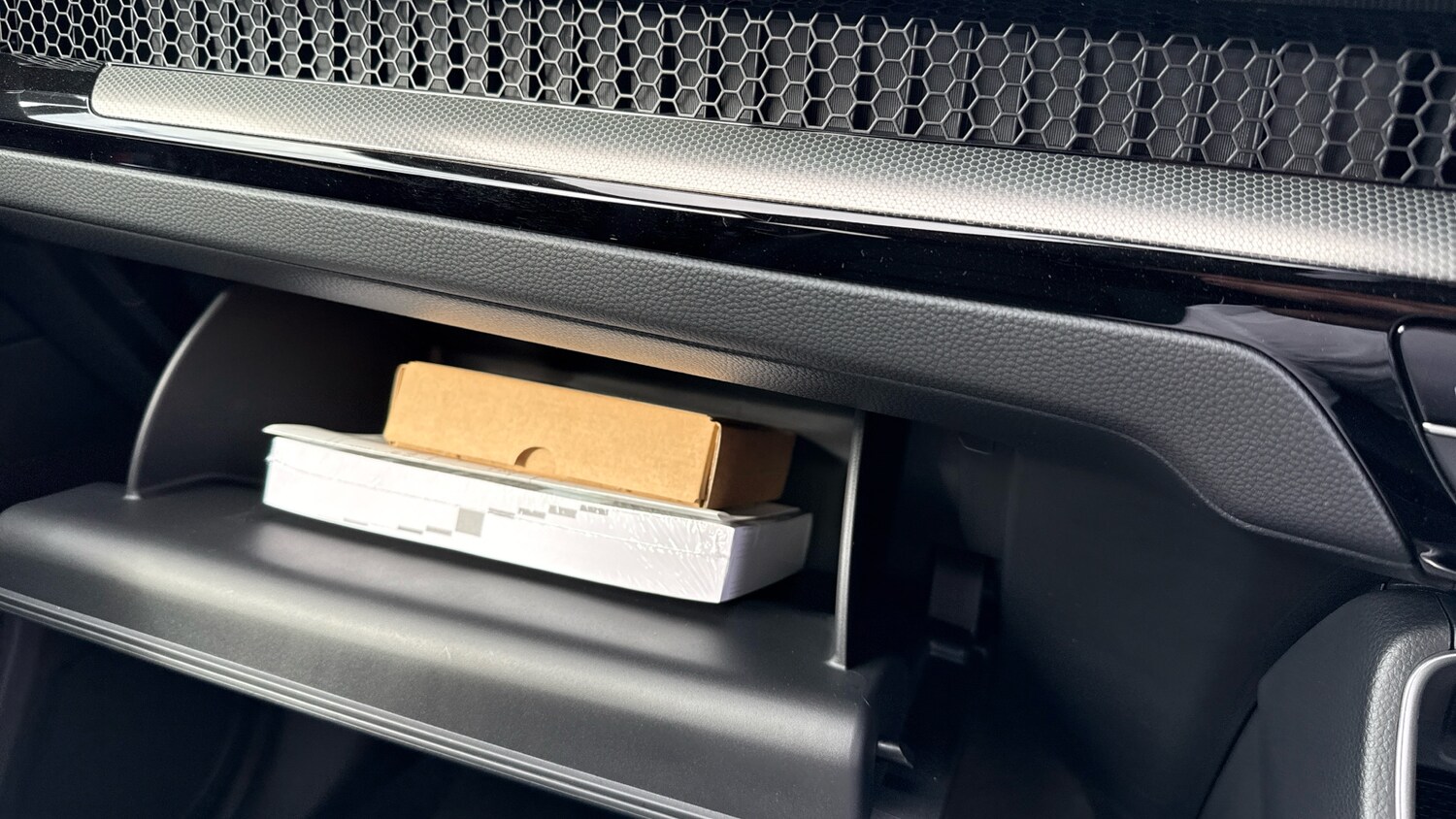 Used Honda CR-V 2025 for sale - 76131111: Photo 27