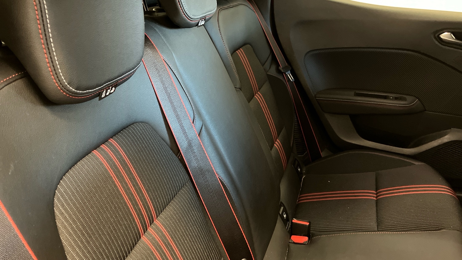 Used Renault Clio 2021 for sale - 77094011: Photo 8