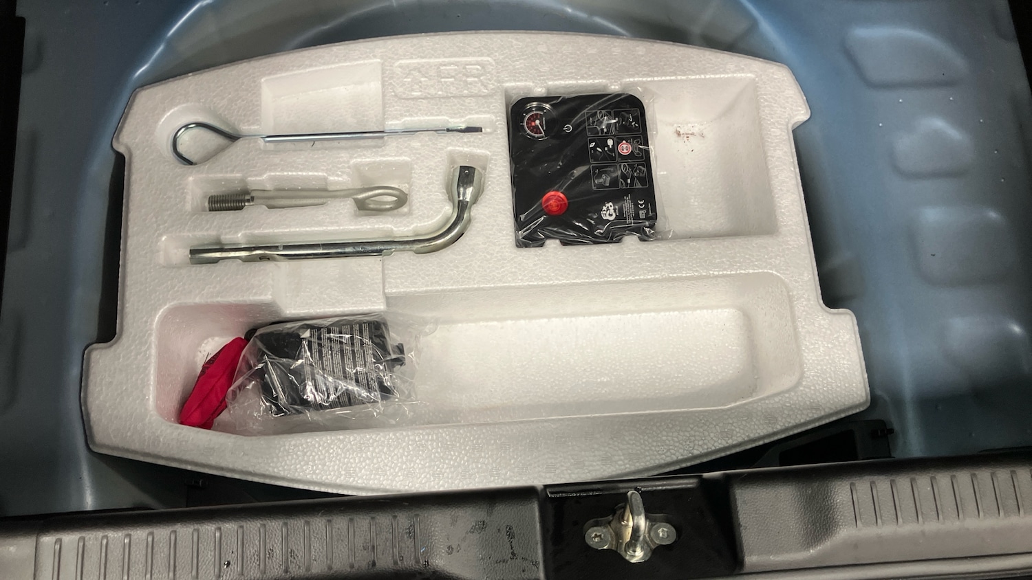 Used Suzuki Swift 2019 for sale - 77148330: Photo 17