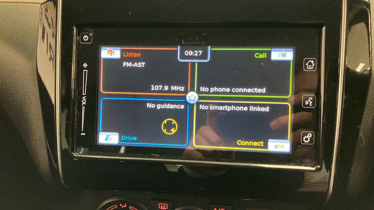 Used Suzuki Swift 2019 for sale - 77148330: Photo 26