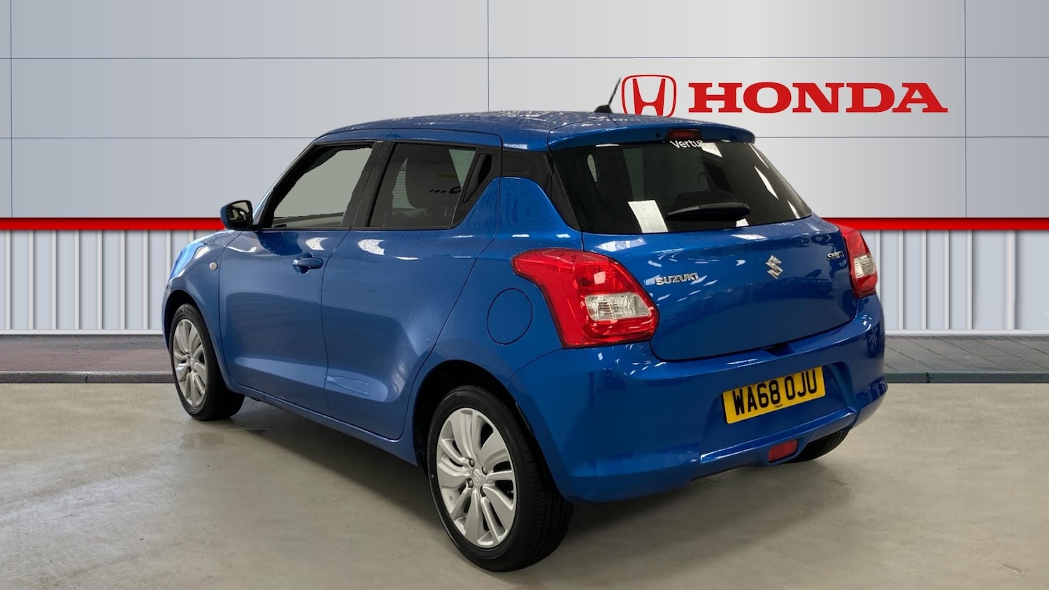 Used Suzuki Swift 2019 for sale - 77148330: Photo 3