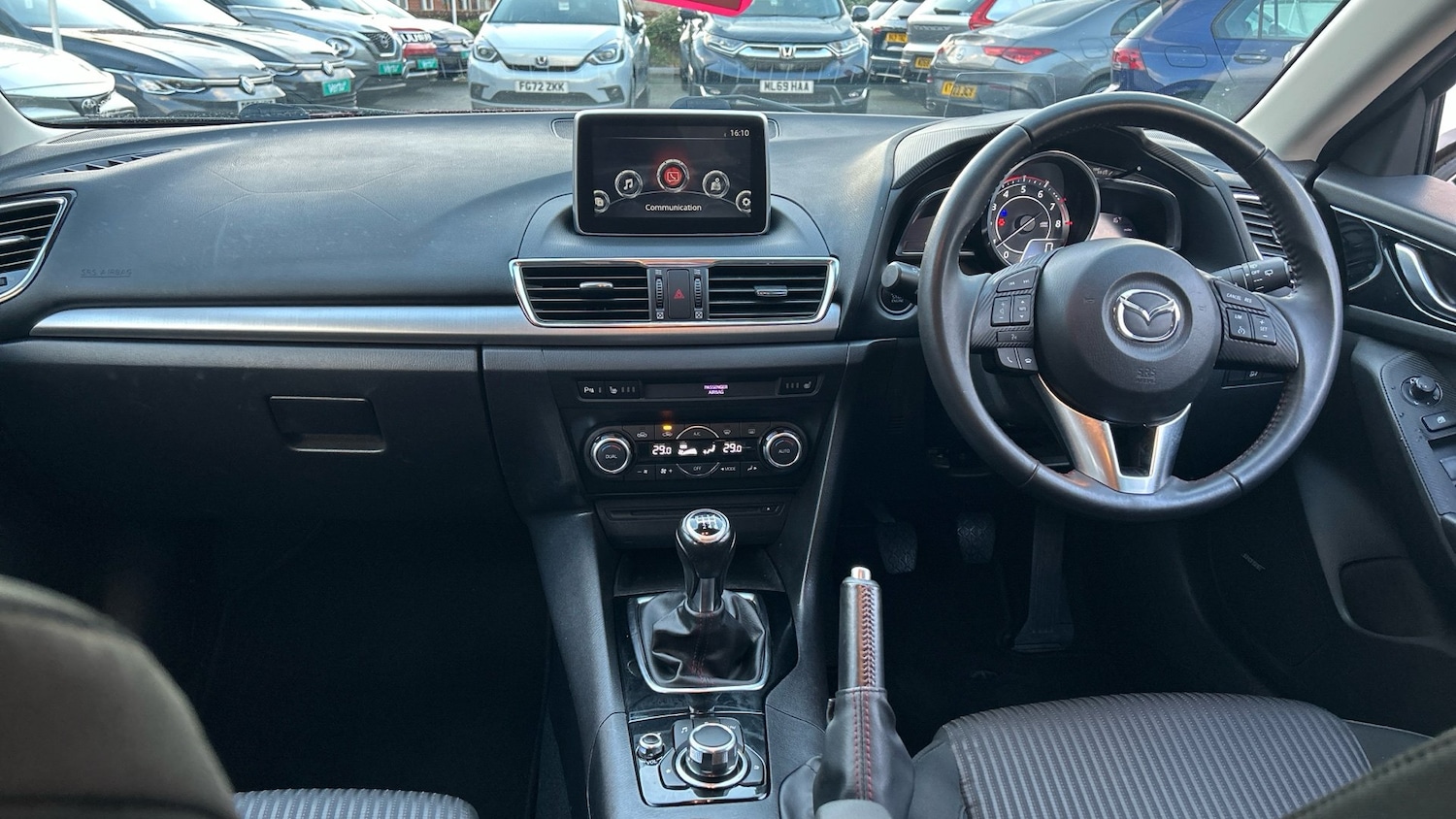 Used Mazda Mazda3 2016 for sale - 76534322: Photo 4