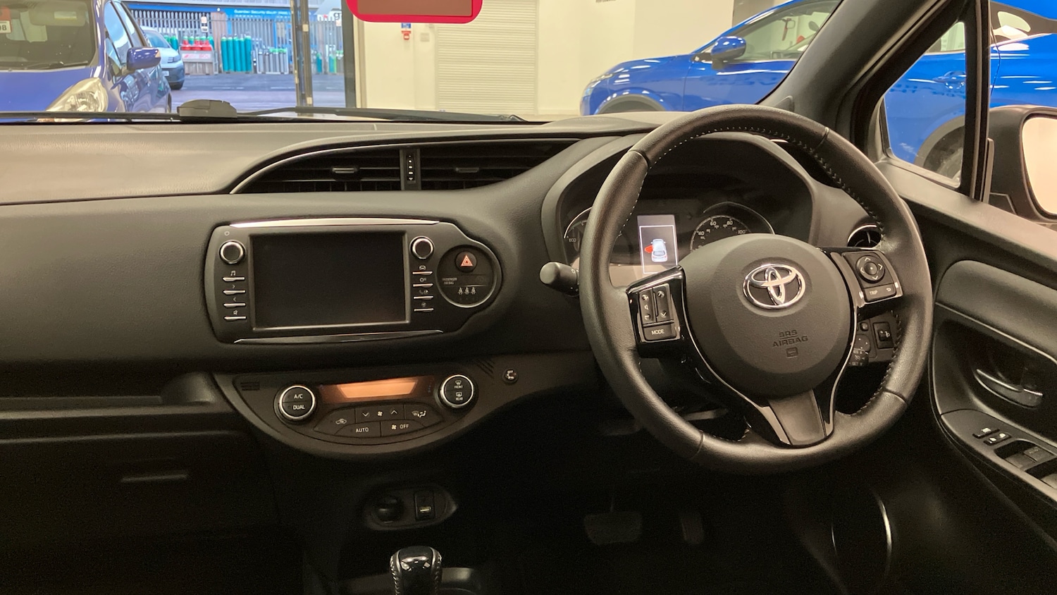 Used Toyota Yaris 2019 for sale - 76817414: Photo 4