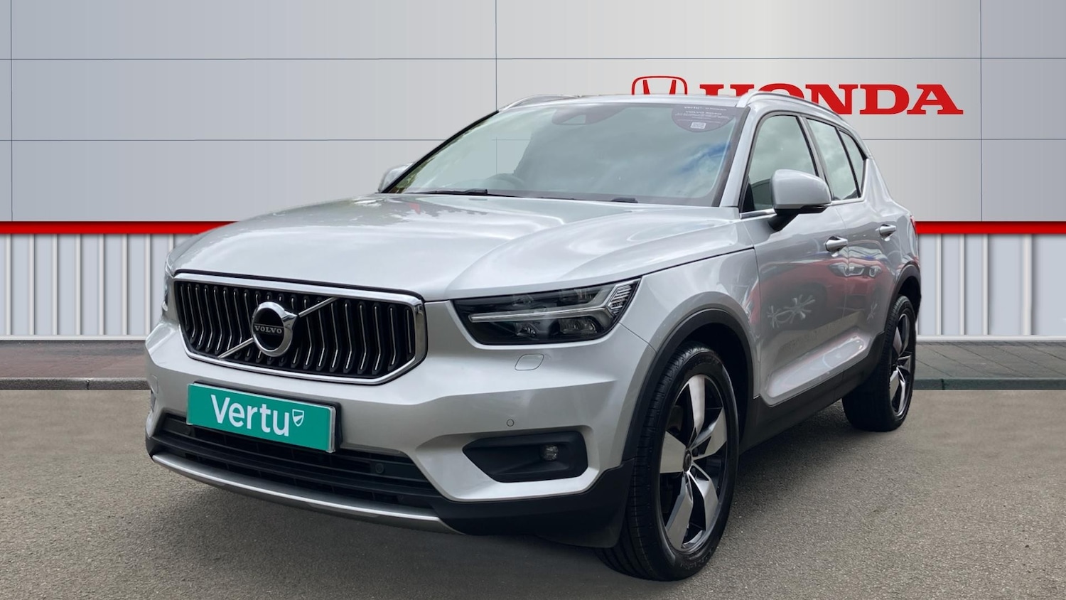 Used Volvo XC40 2018 for sale - 75959392: Photo 10