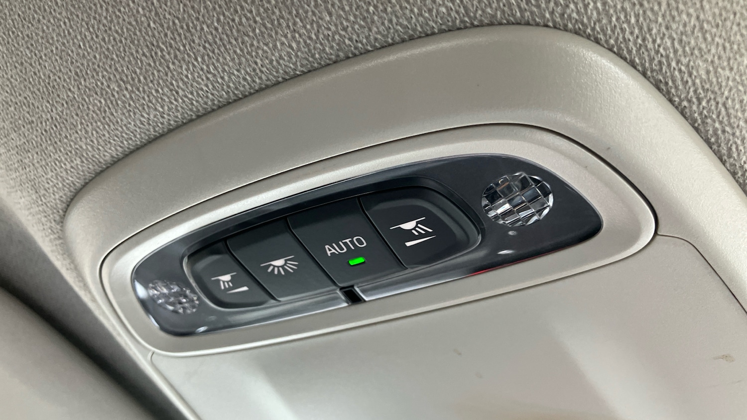 Used Volvo XC40 2018 for sale - 75959392: Photo 25