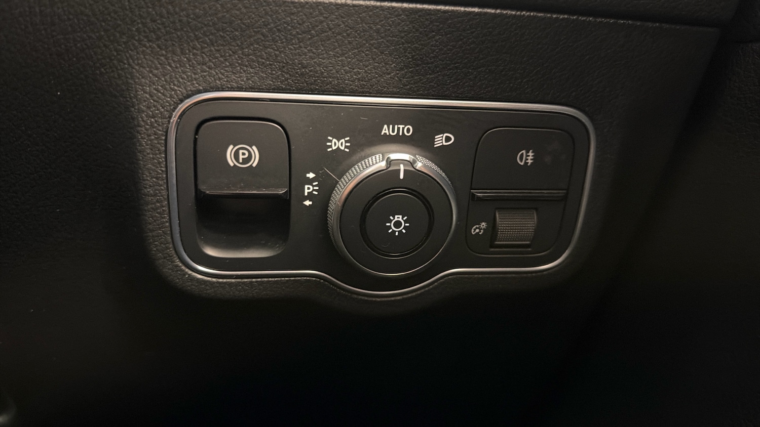 Used Mercedes-Benz GLA 2021 for sale - 77206910: Photo 40