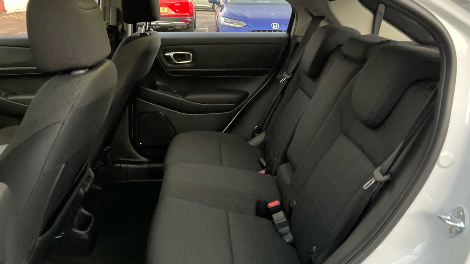 Used Honda HR-V 2023 for sale - 77085386: Photo 8