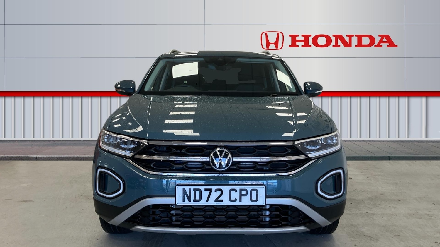 Used Volkswagen T-Roc 2022 for sale - 77159125: Photo 6