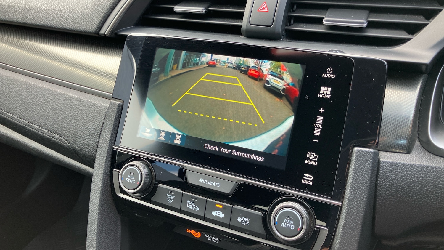 Used Honda Civic 2019 for sale - 76533610: Photo 21