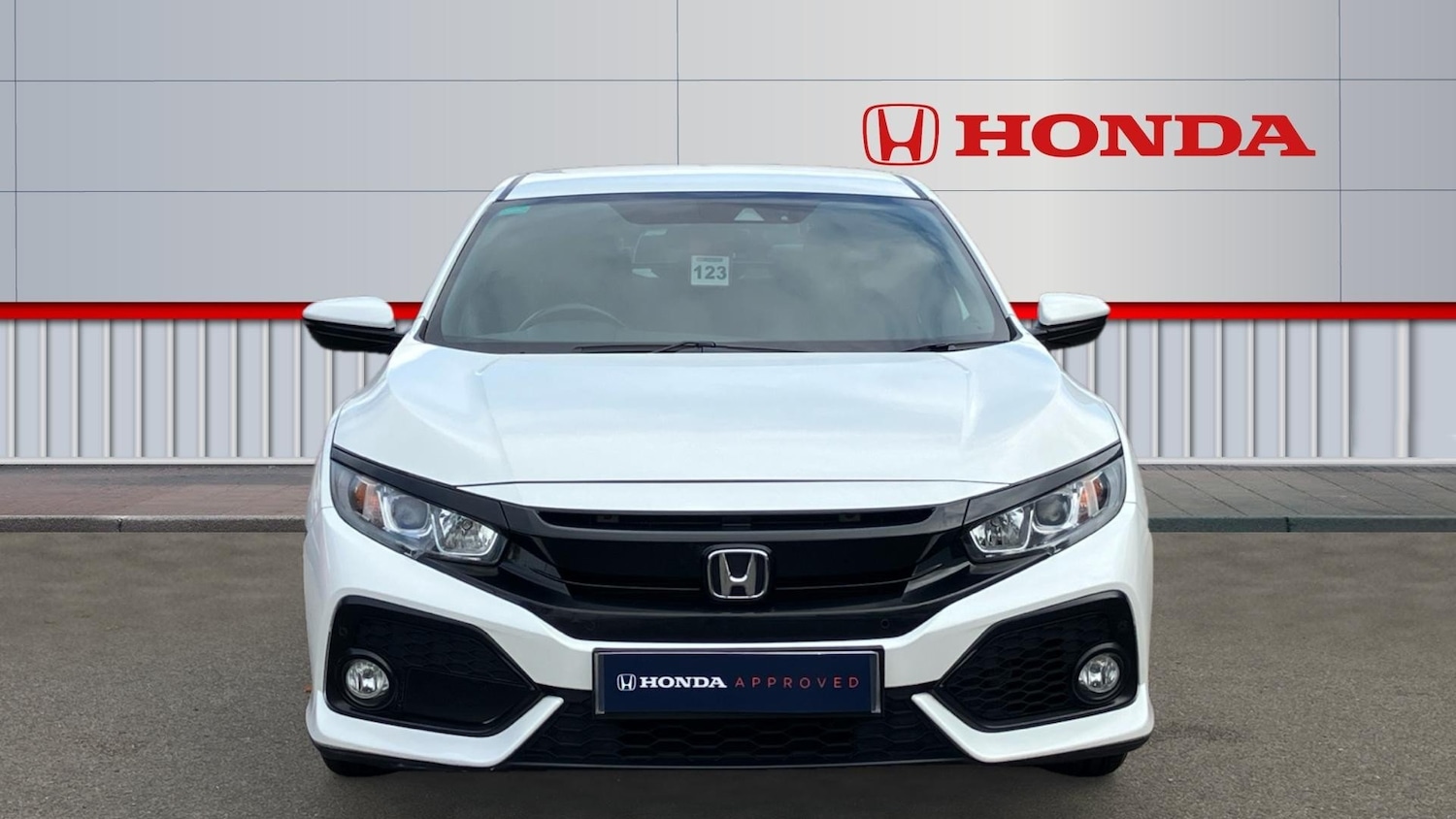 Used Honda Civic 2019 for sale - 76533610: Photo 6