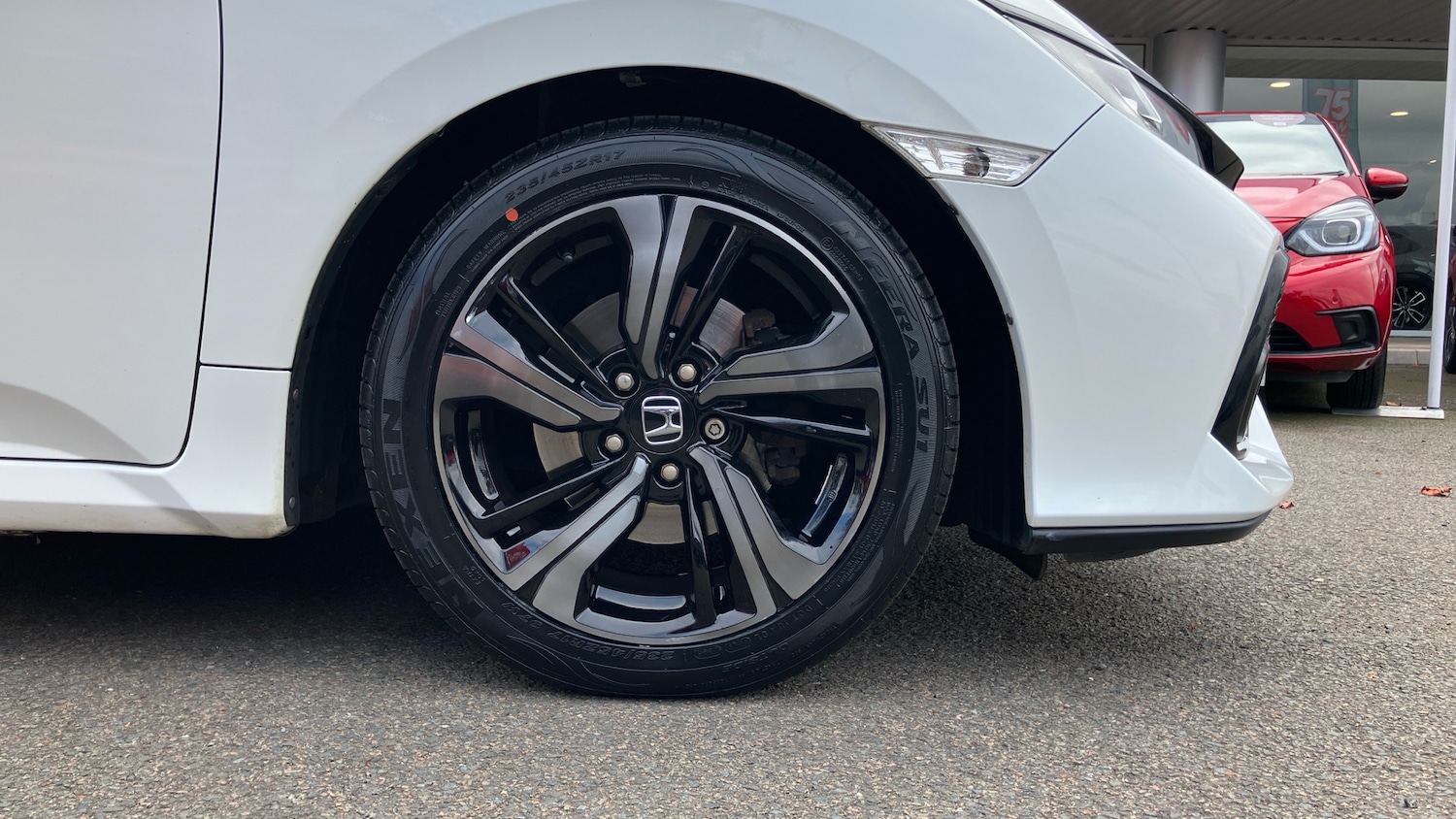 Used Honda Civic 2019 for sale - 76533610: Photo 9