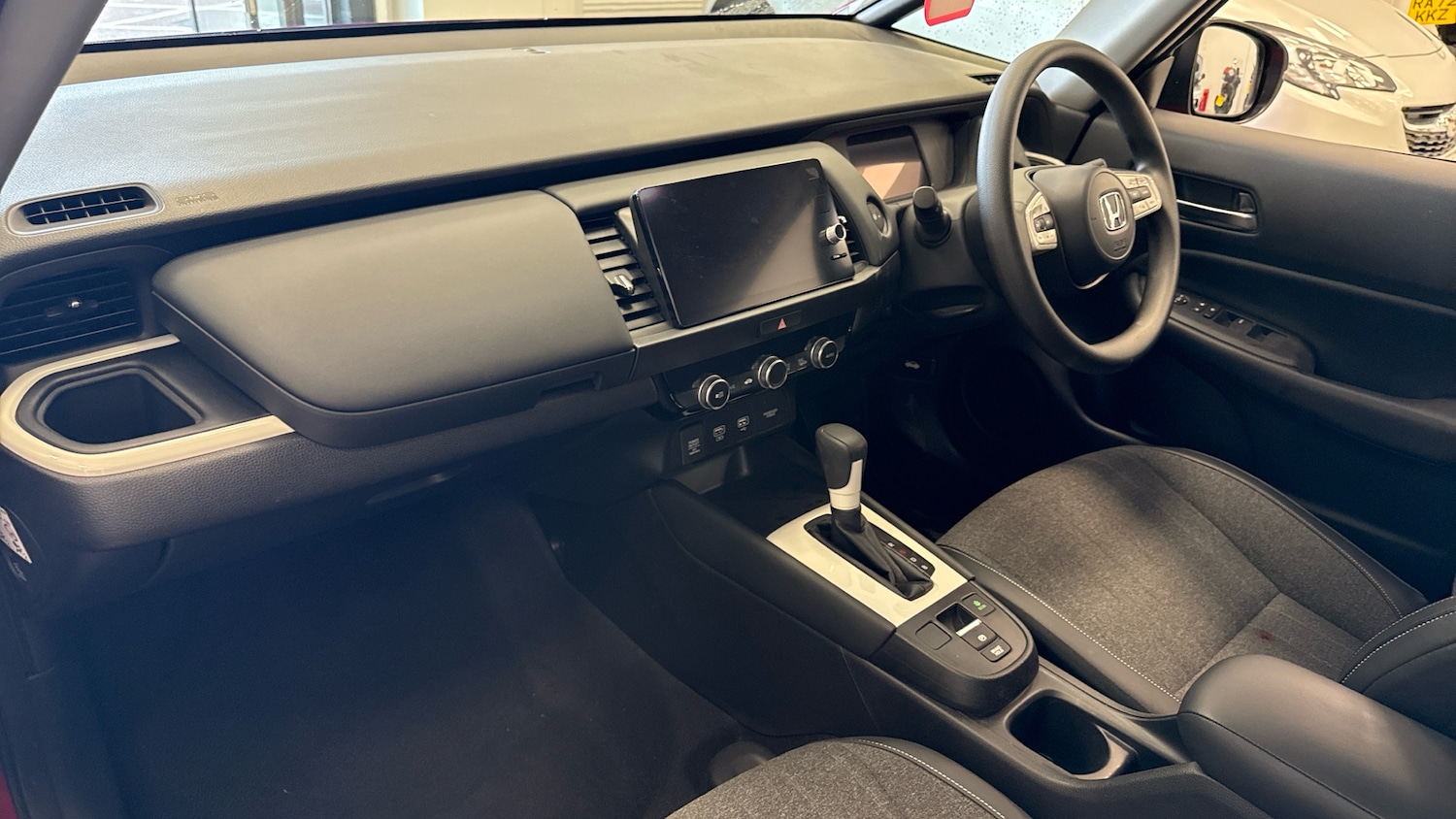 Used Honda Jazz 2023 for sale - 76101249: Photo 2