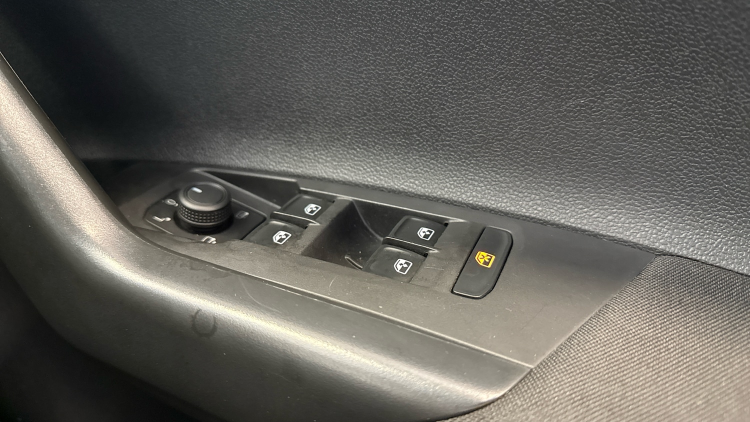 Used Volkswagen Polo 2023 for sale - 75968450: Photo 34