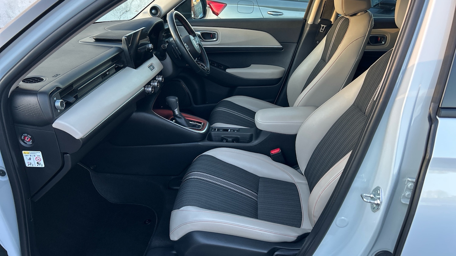 Used Honda HR-V 2022 for sale - 76640827: Photo 42