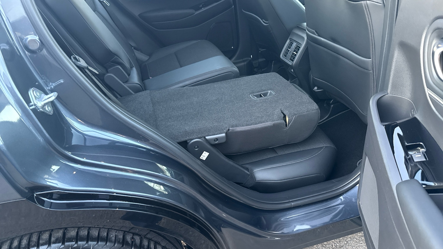 Used Honda HR-V 2022 for sale - 76682276: Photo 16