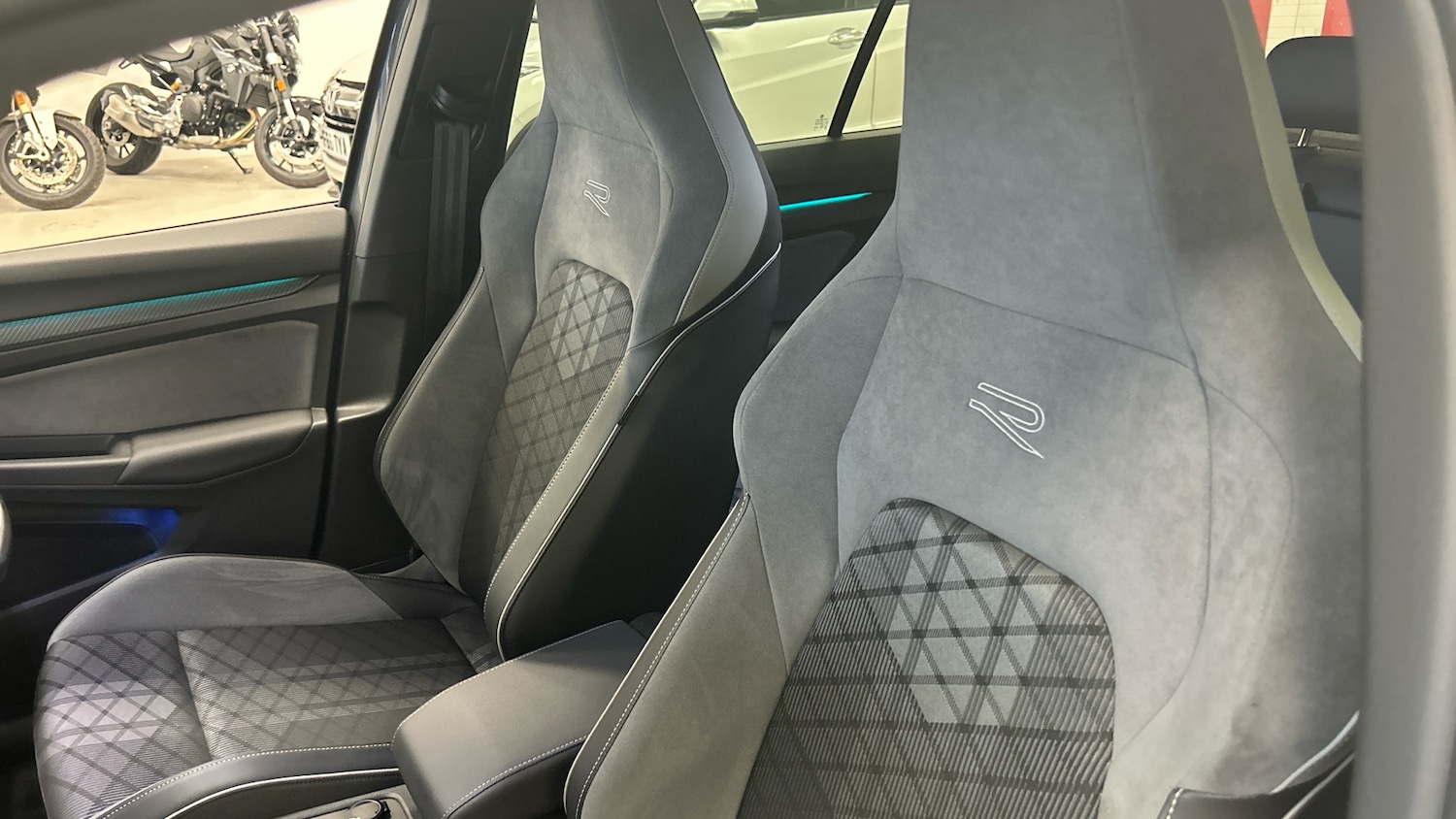 Used Volkswagen Golf 2023 for sale - 76504442: Photo 13