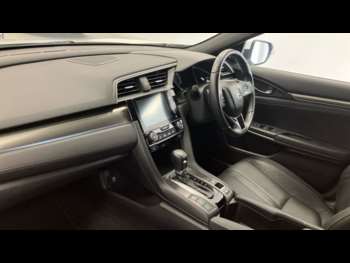 Used Honda Civic 2019 for sale - 74614873: Photo