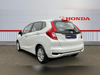 Used Honda Jazz 2020 for sale - 76904845: Photo