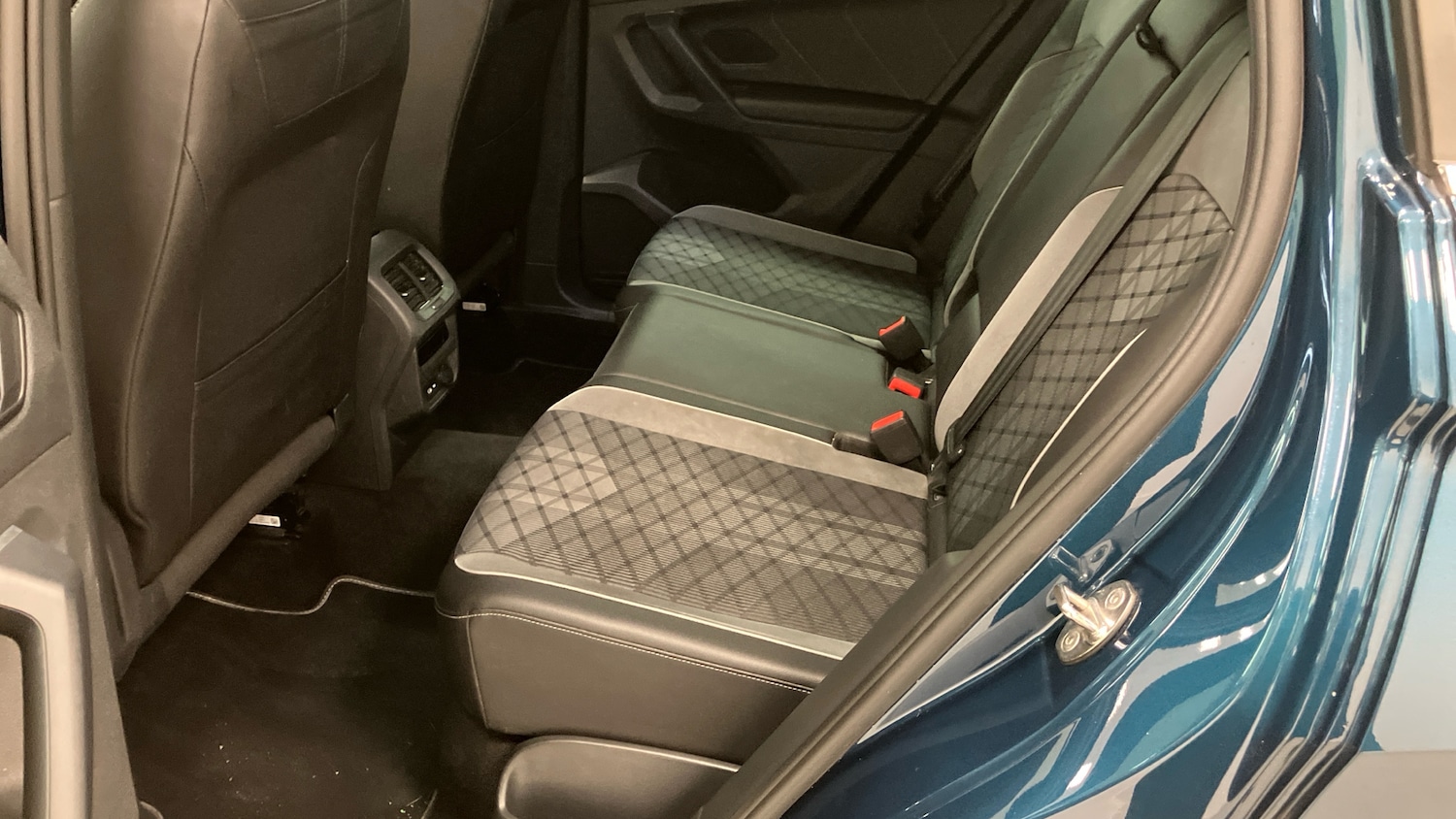 Used Volkswagen Tiguan 2022 for sale - 76818701: Photo 35