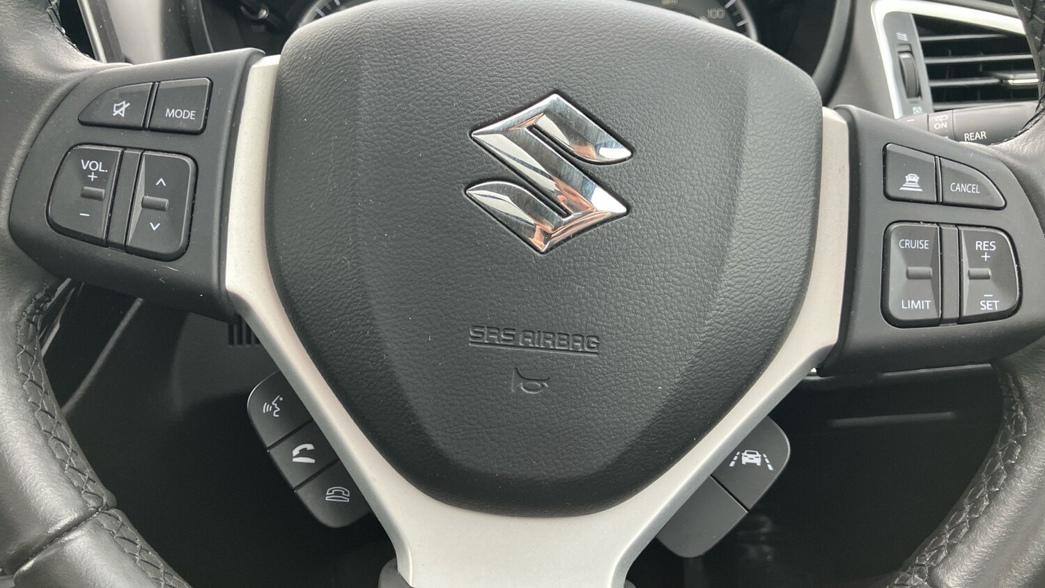 Used Suzuki SX4 S-Cross 2024 for sale - 76568402: Photo 40