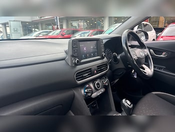 Used Hyundai KONA 2018 for sale - 75772946: Photo