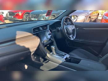 Used Honda Civic 2018 for sale - 75628576: Photo