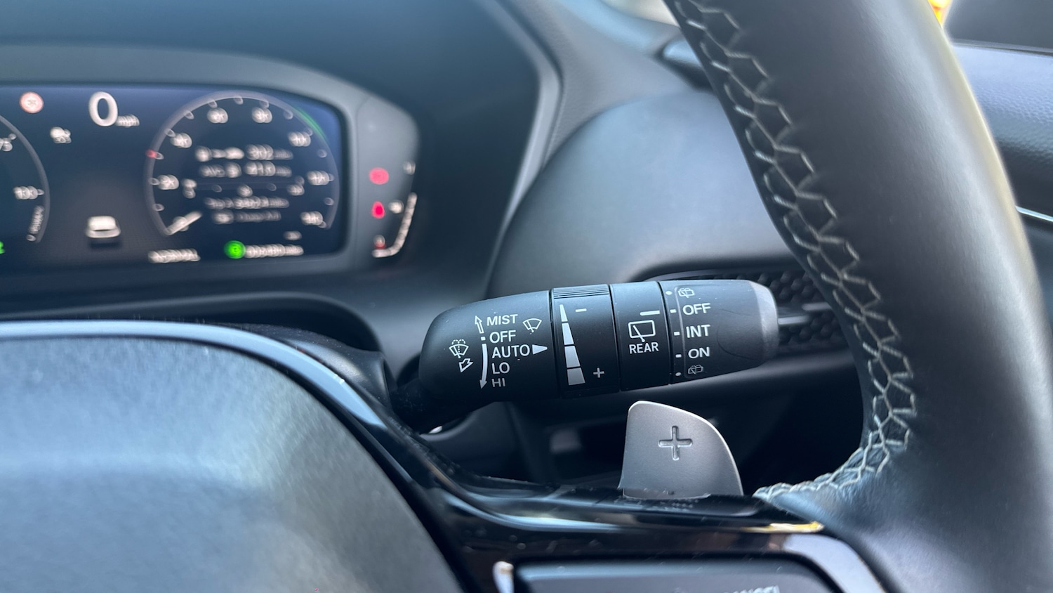 Used Honda ZR-V 2025 for sale - 76026030: Photo 16