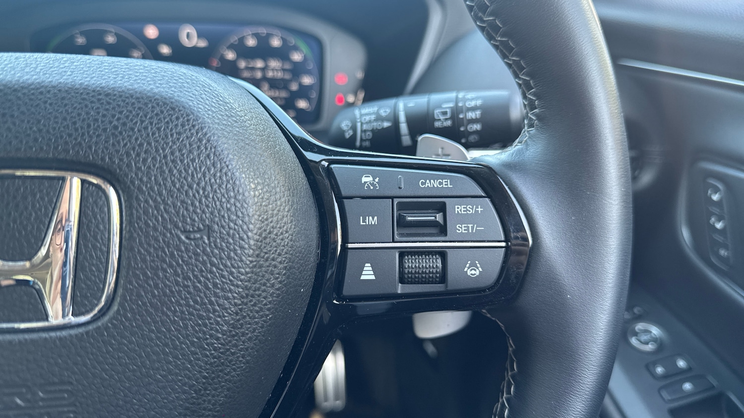 Used Honda ZR-V 2025 for sale - 76026030: Photo 19