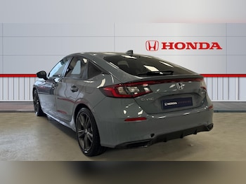 Used Honda Civic 2025 for sale - 76131113: Photo