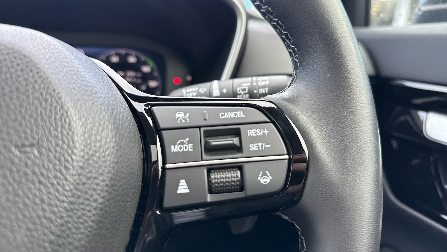 Used Honda CR-V 2024 for sale - 77917133: Photo 31