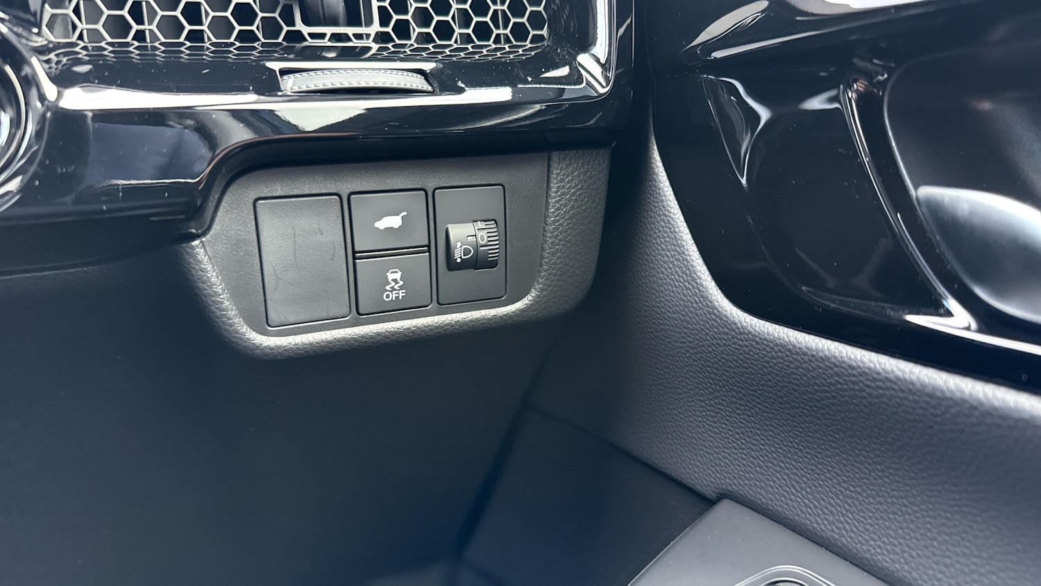 Used Honda CR-V 2024 for sale - 77917133: Photo 37