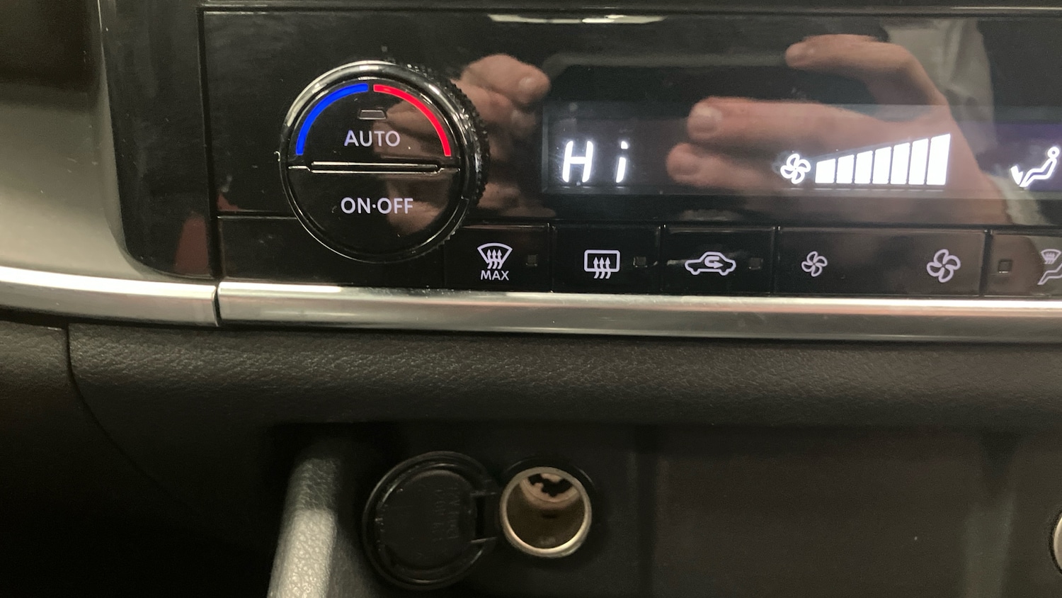 Used Nissan Qashqai 2023 for sale - 77297011: Photo 33