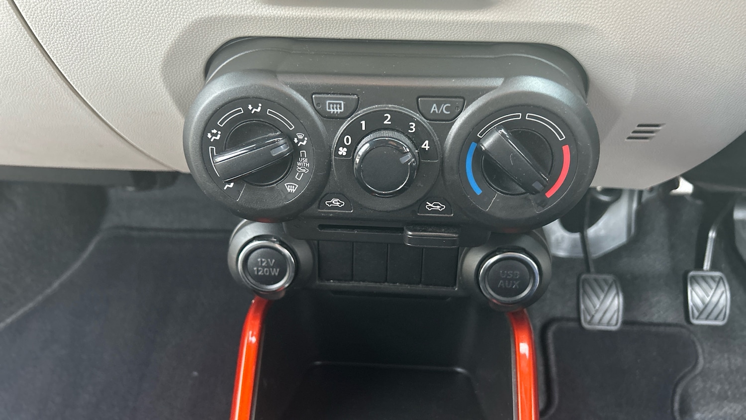 Used Suzuki Ignis 2019 for sale - 76480202: Photo 28