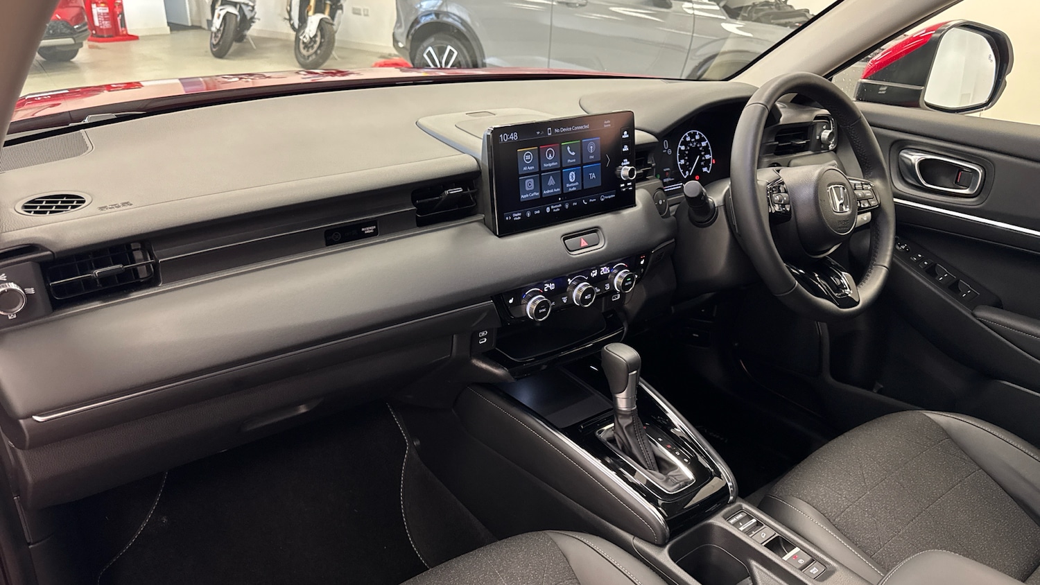 Used Honda HR-V 2025 for sale - 77247779: Photo 2