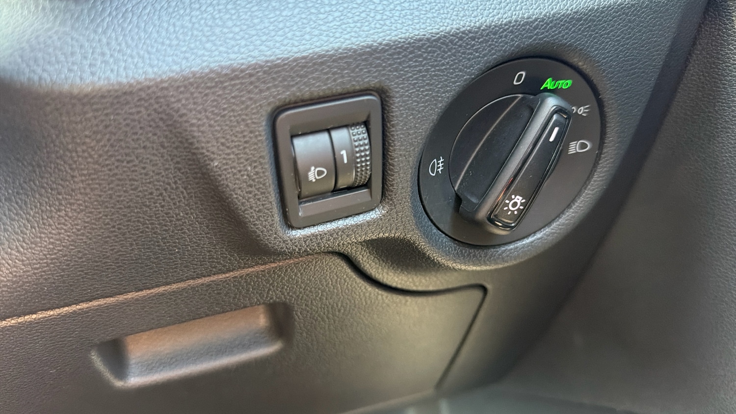 Used Skoda Kamiq 2020 for sale - 77988941: Photo 35