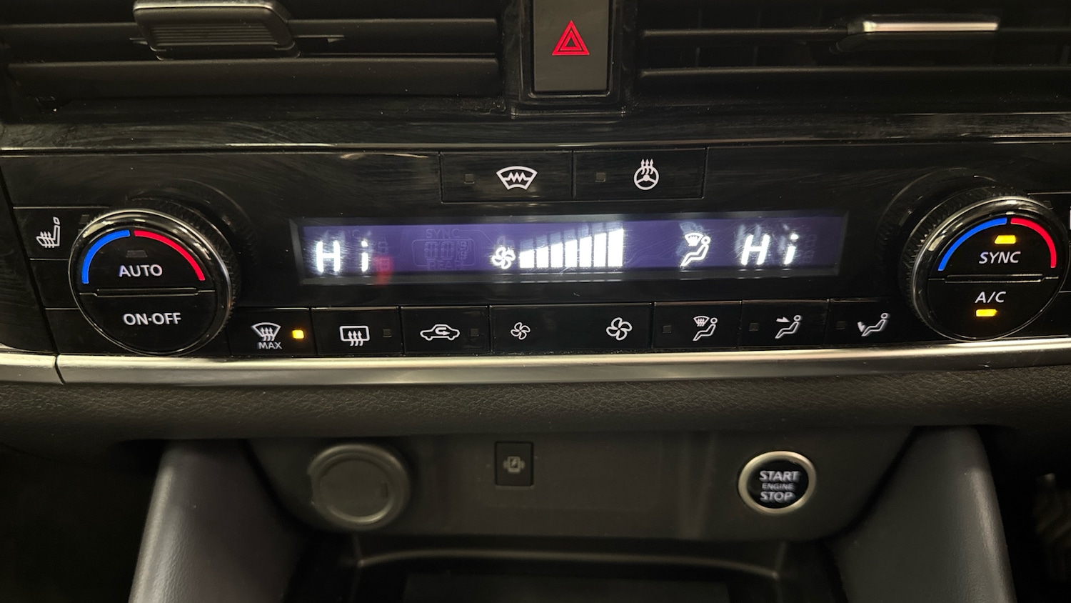 Used Nissan Qashqai 2023 for sale - 77883726: Photo 40