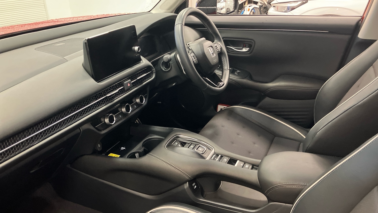 Used Honda ZR-V 2024 for sale - 76971095: Photo 2