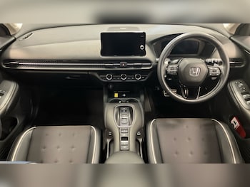 Used Honda ZR-V 2024 for sale - 76971095: Photo