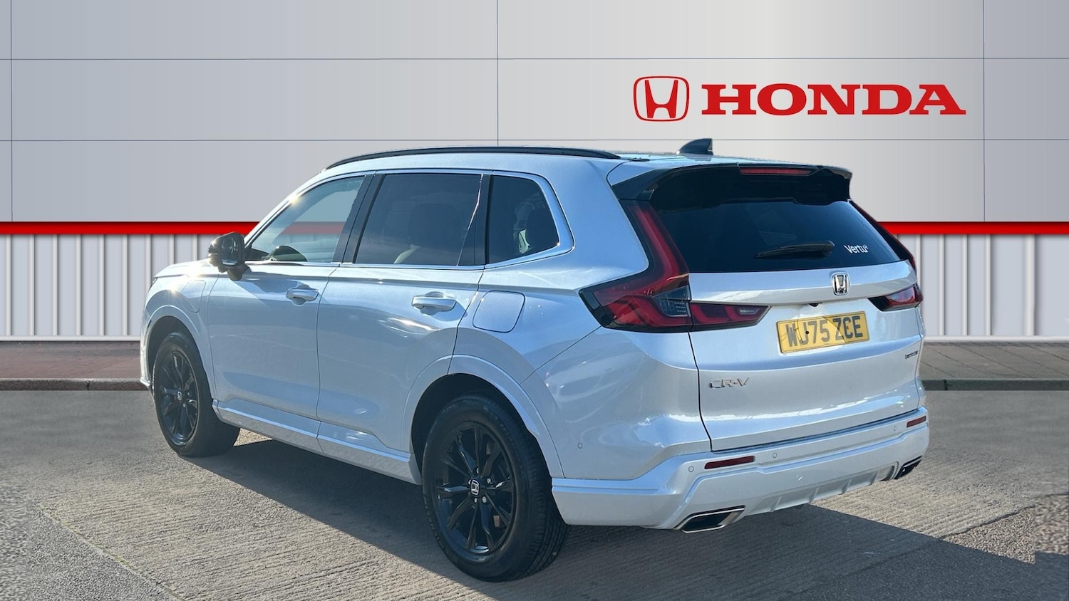 Used Honda CR-V 2025 for sale - 77883735: Photo 3