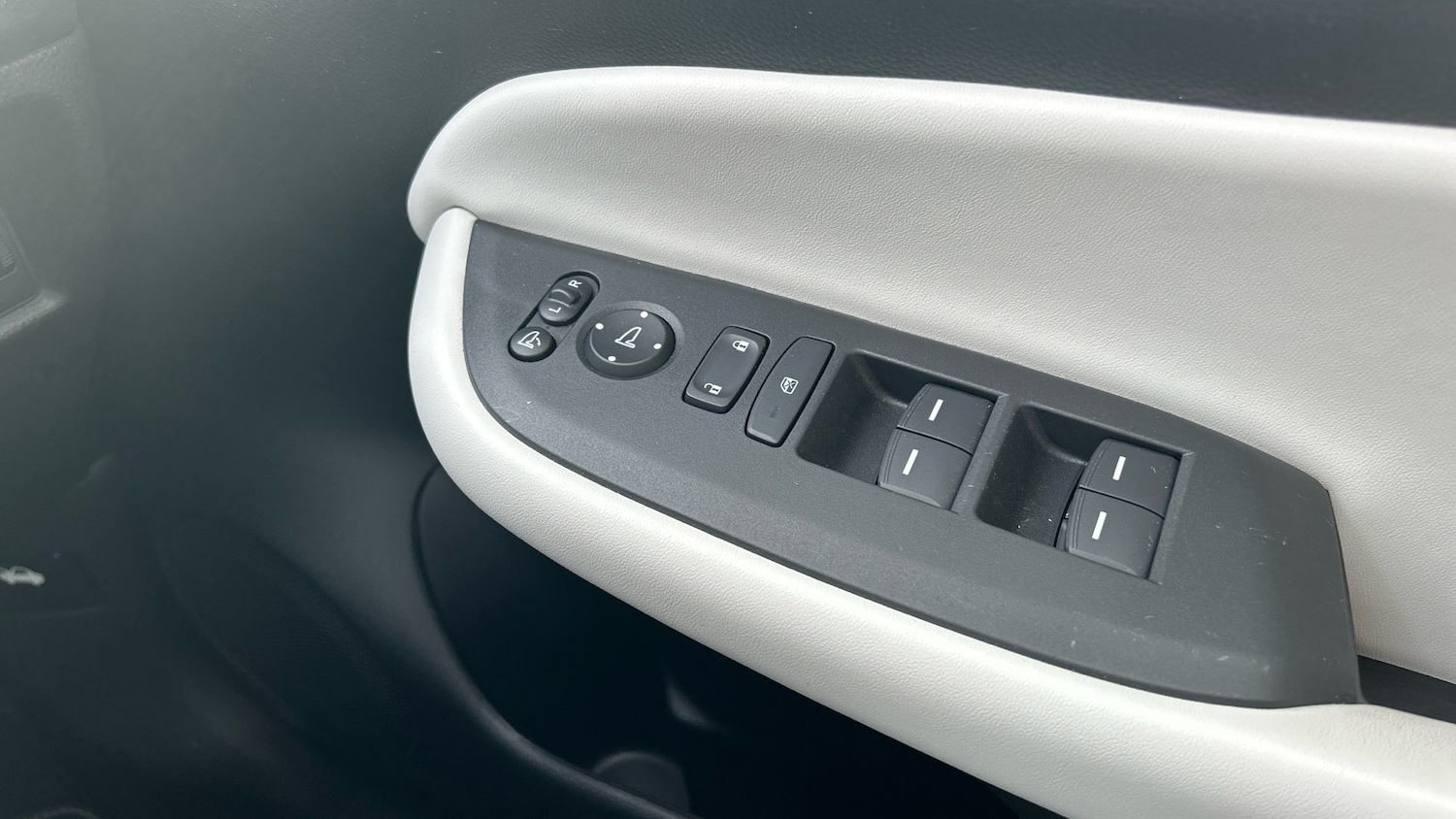 Used Honda Jazz 2022 for sale - 76611551: Photo 24