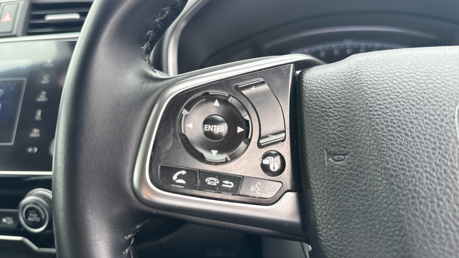 Used Honda CR-V 2019 for sale - 76319959: Photo 23