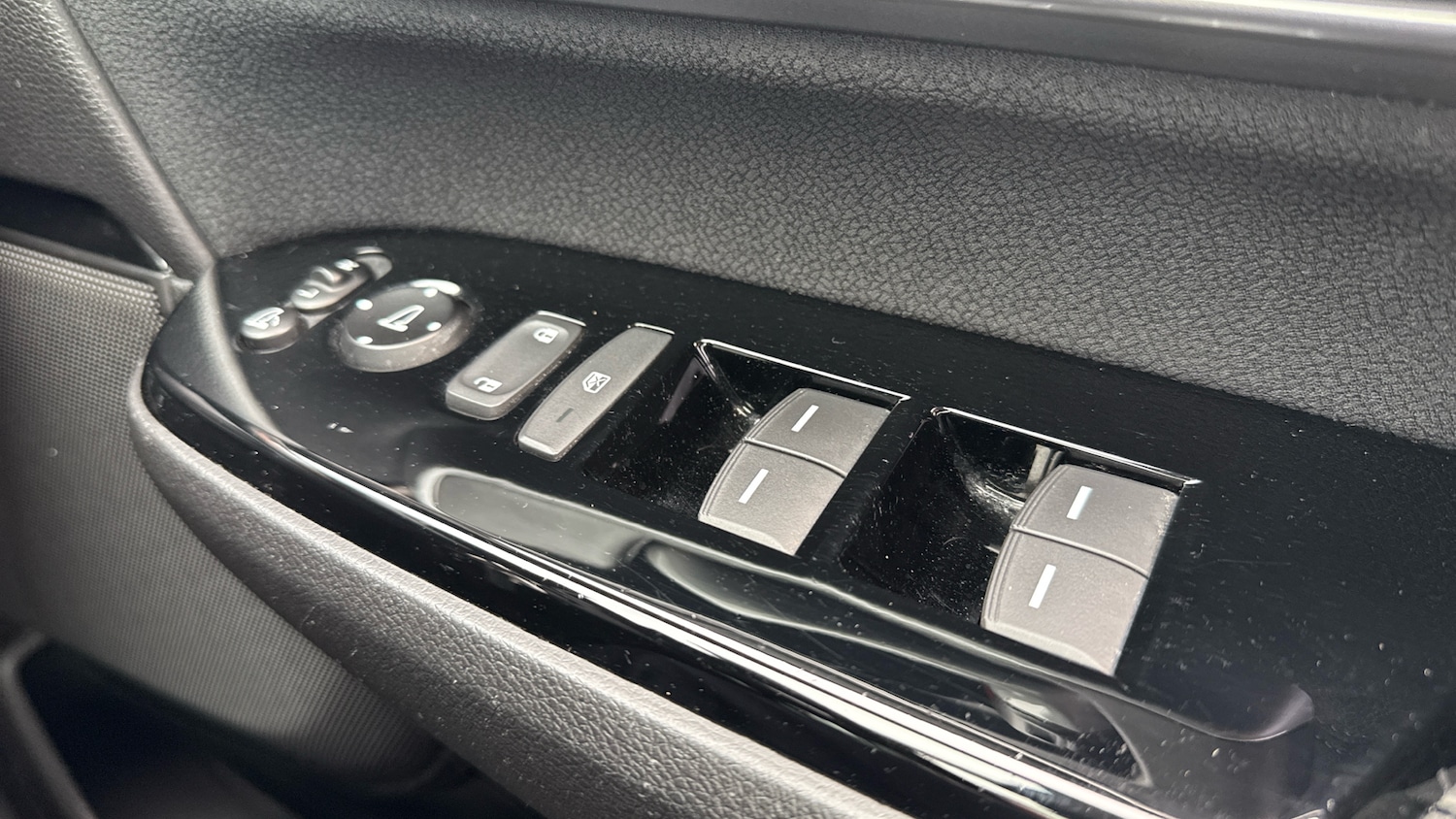 Used Honda CR-V 2019 for sale - 76319959: Photo 28