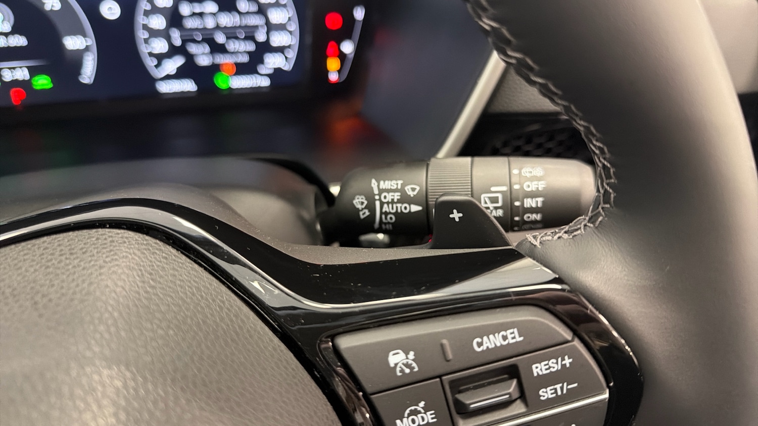 Used Honda CR-V 2025 for sale - 76131110: Photo 18