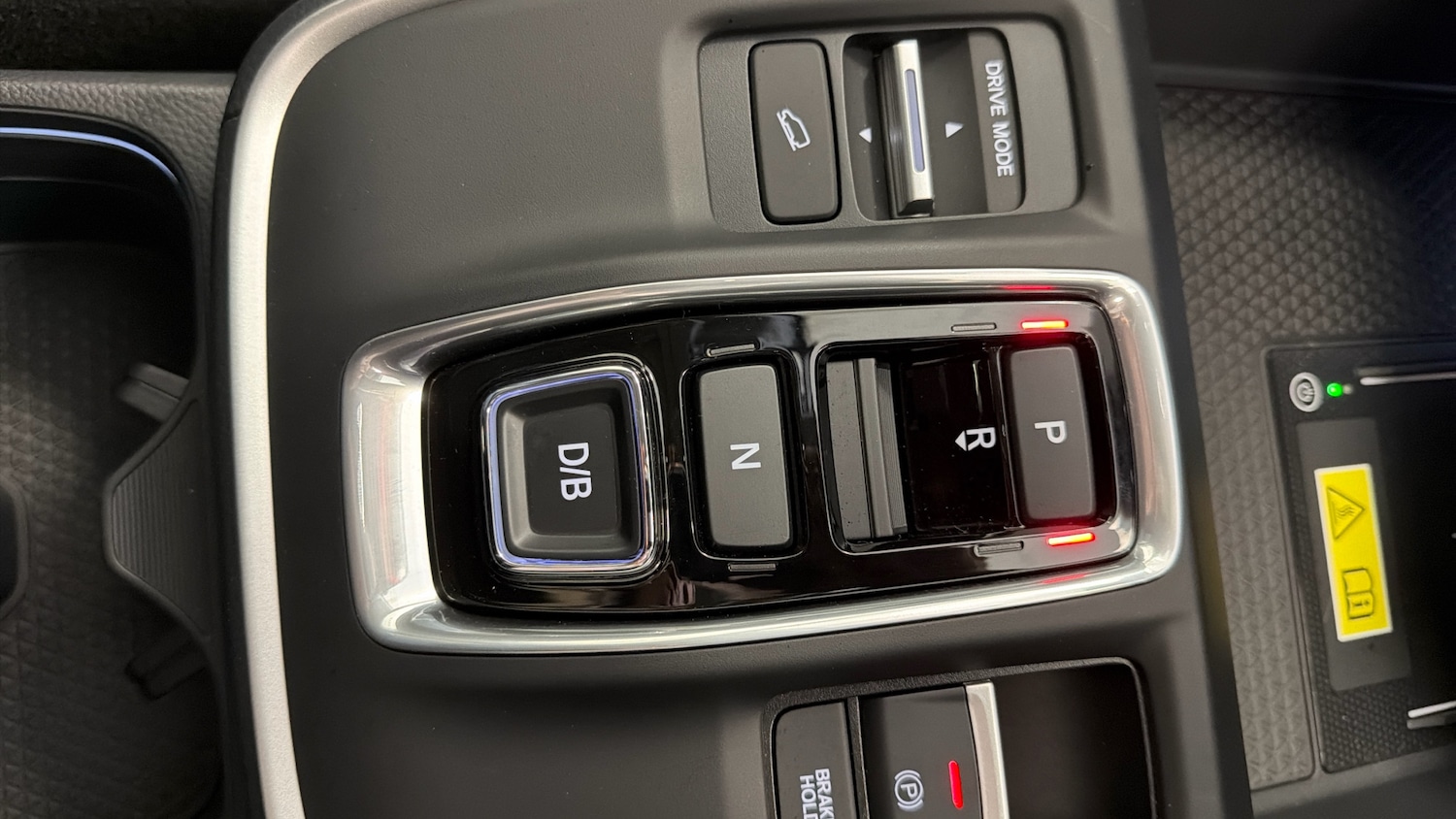 Used Honda CR-V 2025 for sale - 76131110: Photo 35