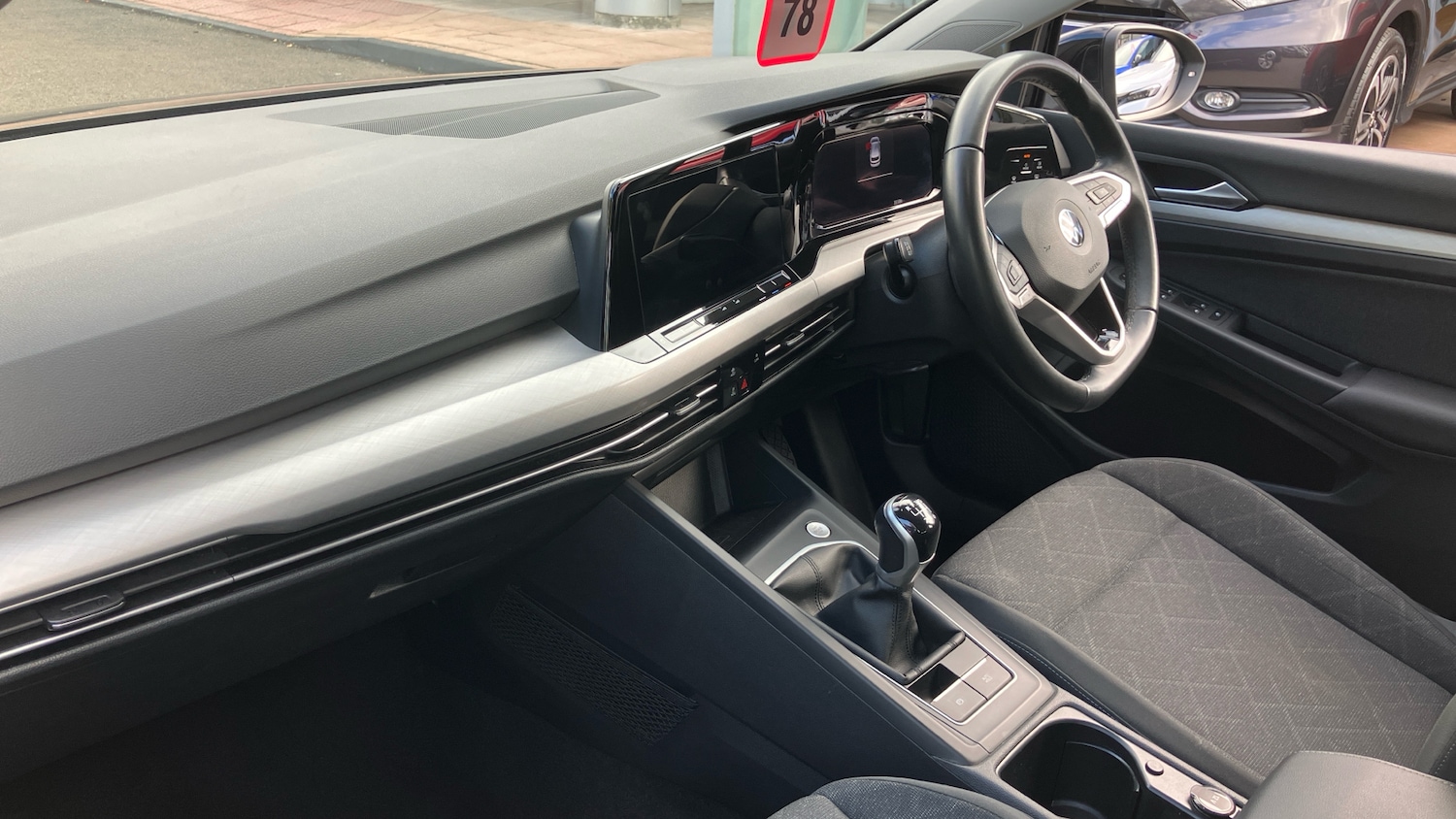 Used Volkswagen Golf 2022 for sale - 75931796: Photo 2