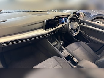 Used Volkswagen Golf 2022 for sale - 75922417: Photo