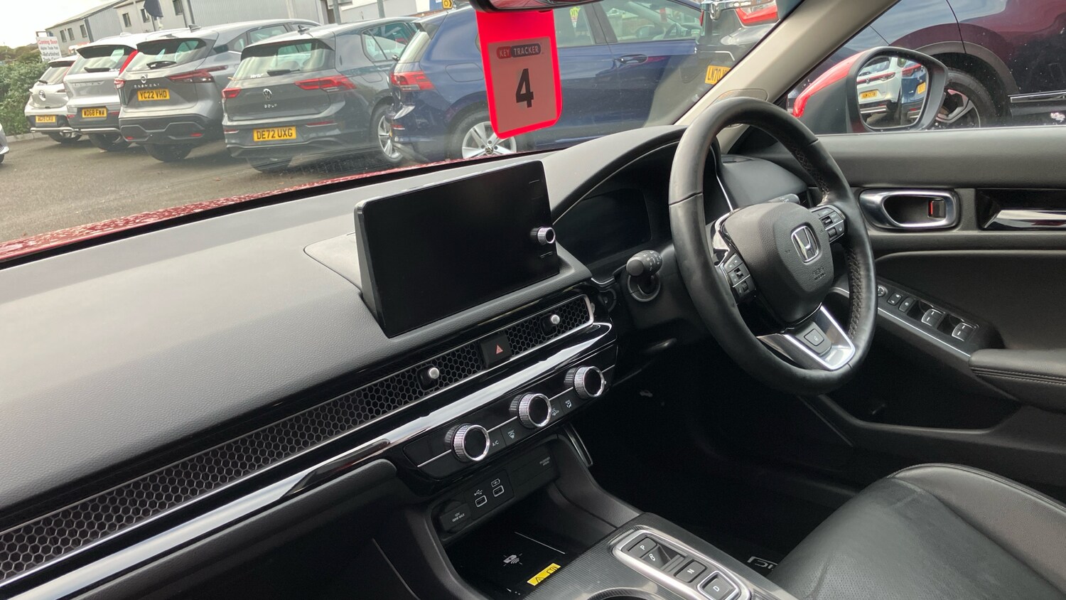 Used Honda Civic 2023 for sale - 76332012: Photo 2