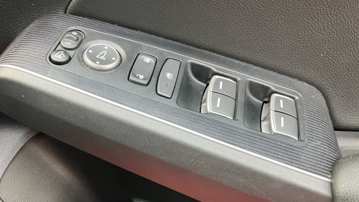 Used Honda Civic 2023 for sale - 76332012: Photo 30