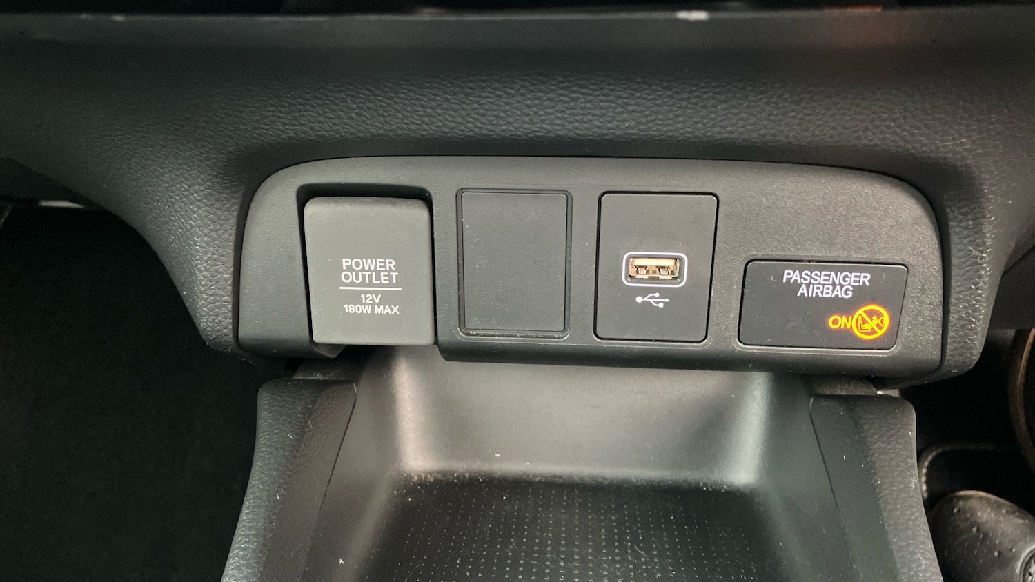 Used Honda Jazz 2023 for sale - 76566168: Photo 18